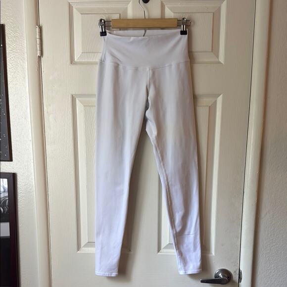 Alo High-Waist Airbrush Legging White size small - Picture 2 of 7